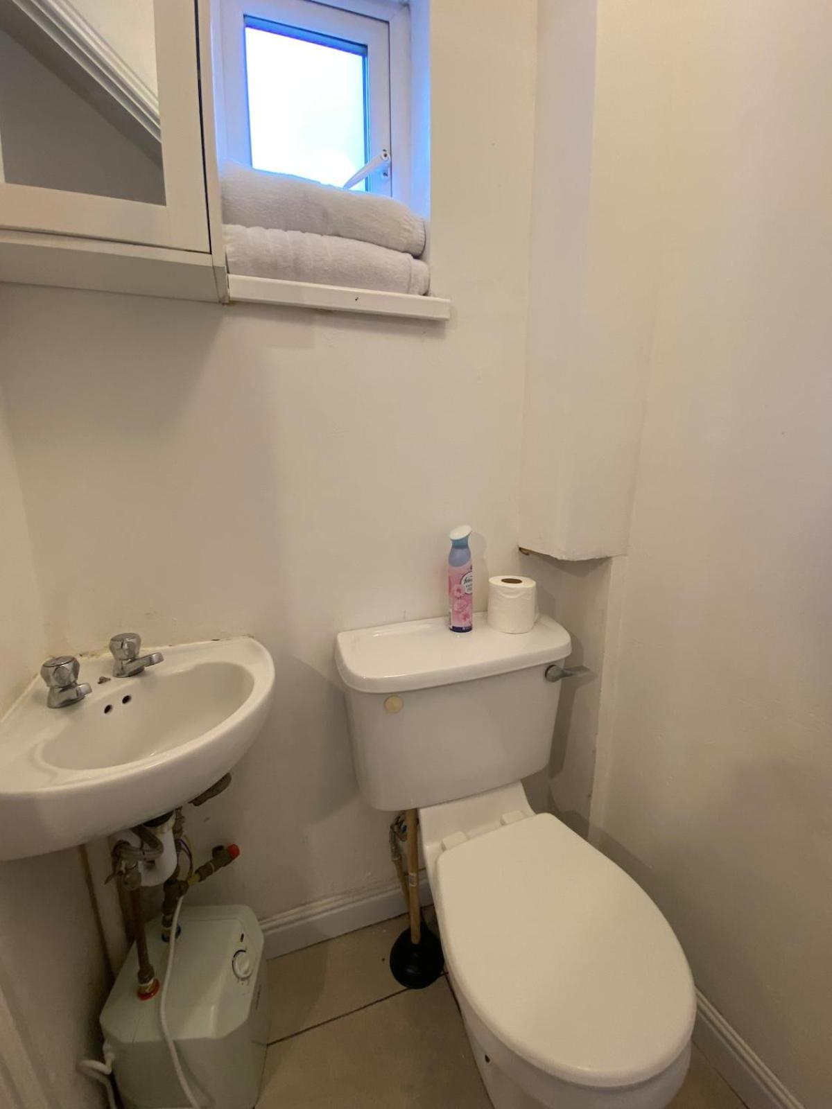 Promo Modern 1-bedroom Flat Near Crokepark And Citycentre * Dublín